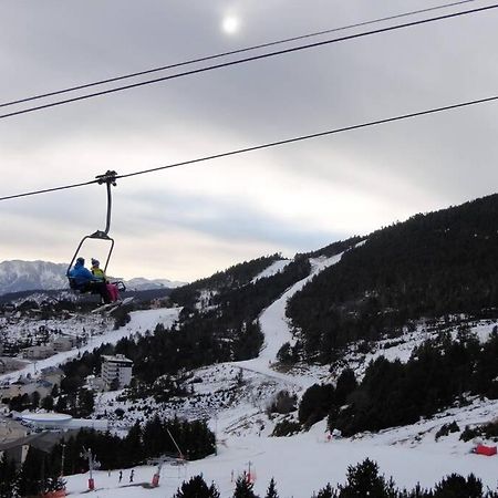 Les Angles: Esqui, Base Nautica, Naturaleza, Bike Park, ... Buitenkant foto